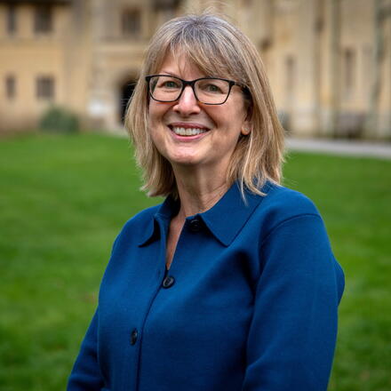 Sophie Farrant